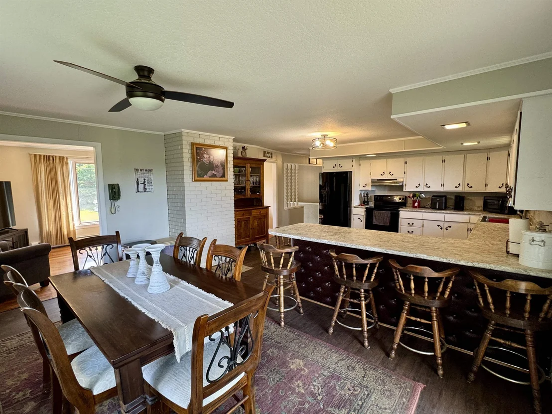 Photo of 252 Mountain View