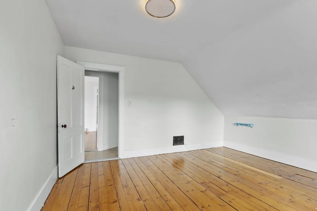 Photo of 66 Beech