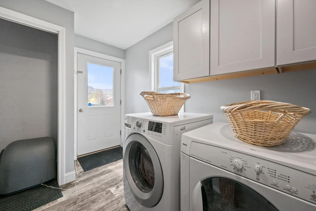 Photo of 193 Willow