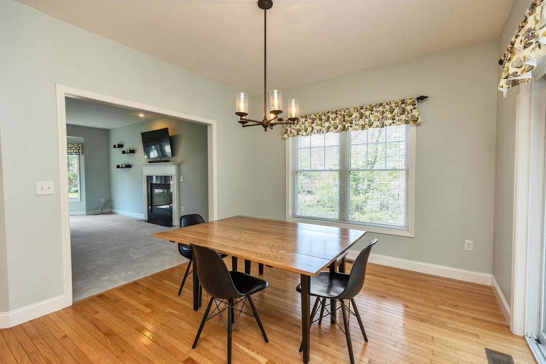 Photo of 20 Robbe Farm