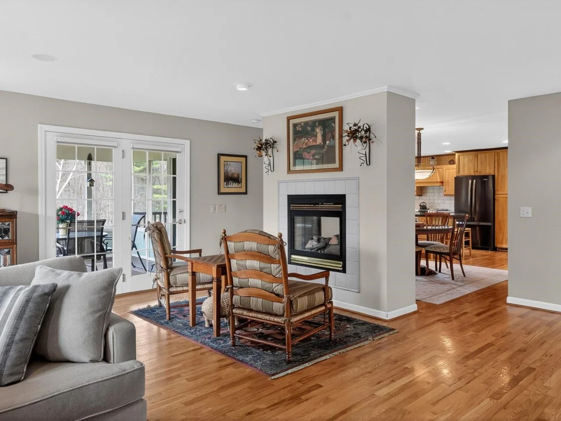 Photo of 79 Featherbed