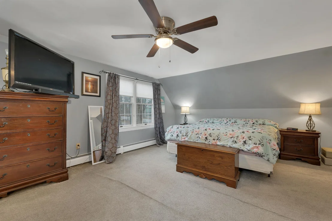 Photo of 104 Ridgewood