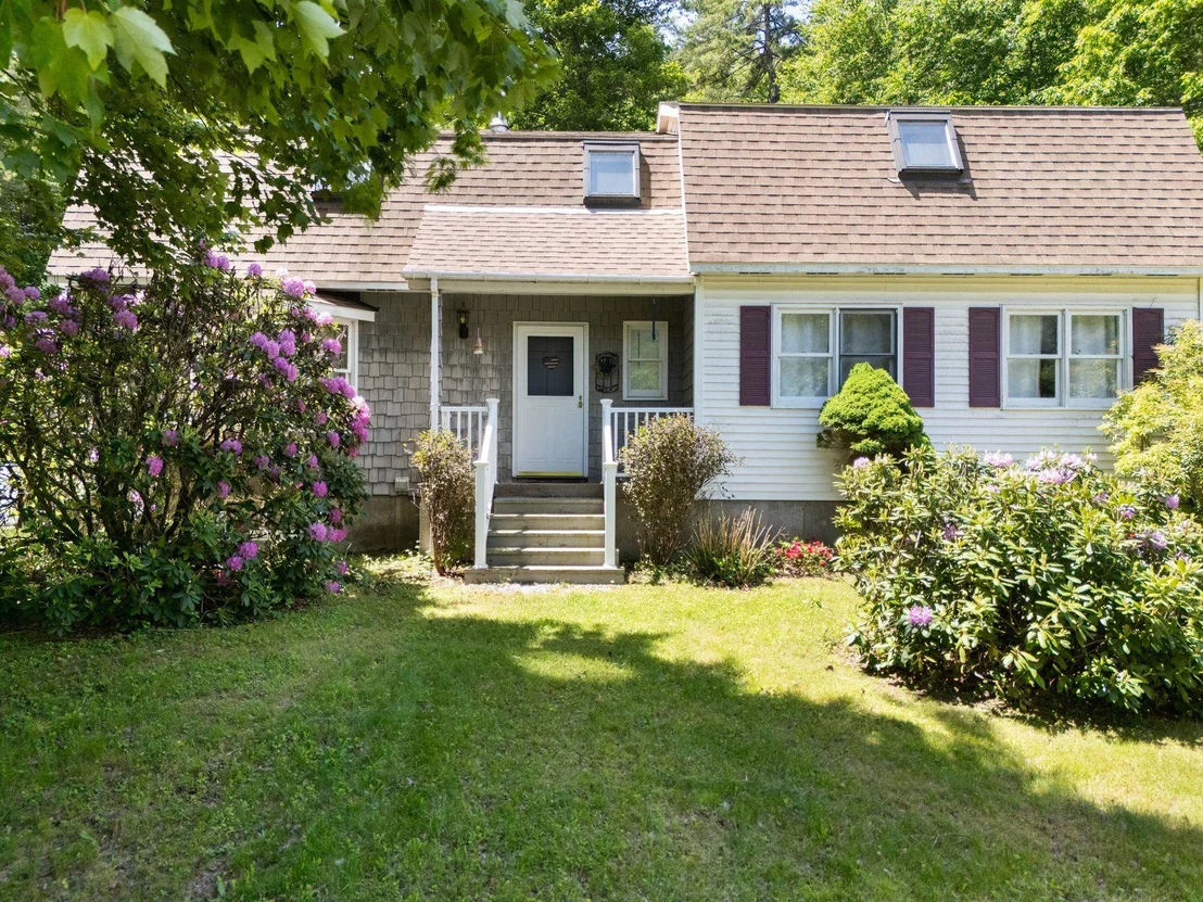 Photo of 3333 West River