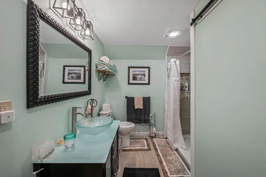 Photo of 131 Glen Ledge