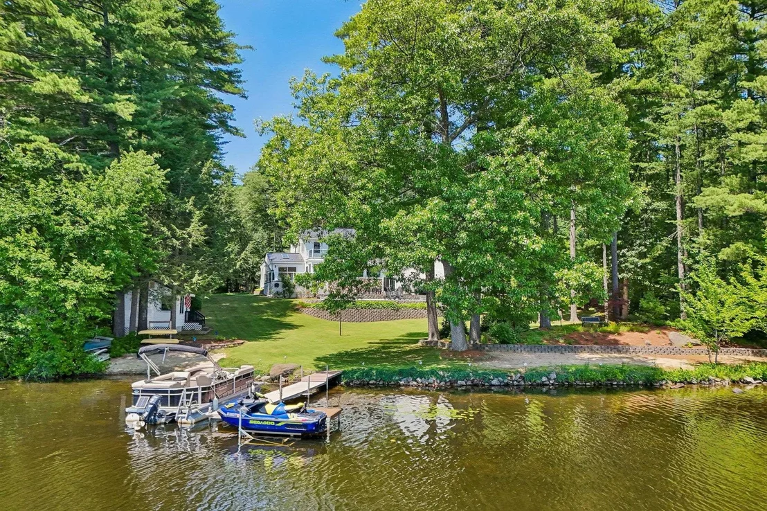 Photo of 76 Holts Point