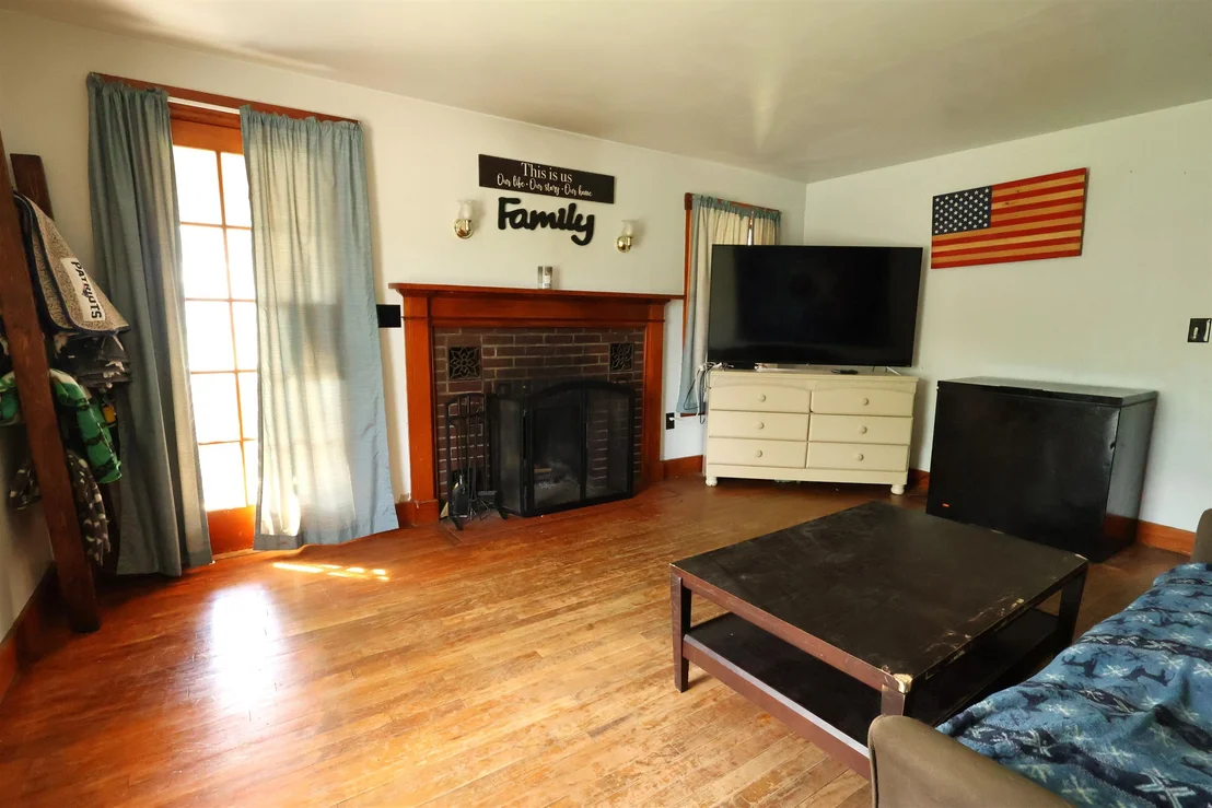 Photo of 427 Maple