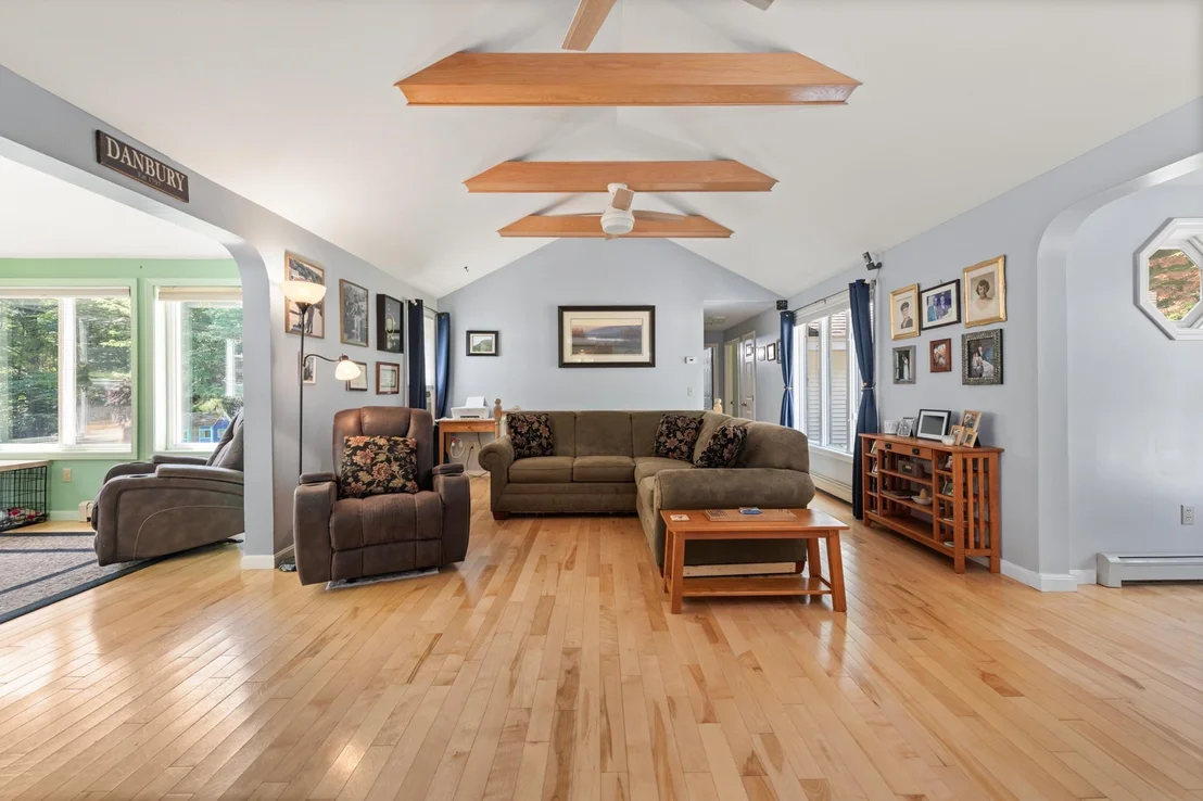 Photo of 56 Barry Highlands