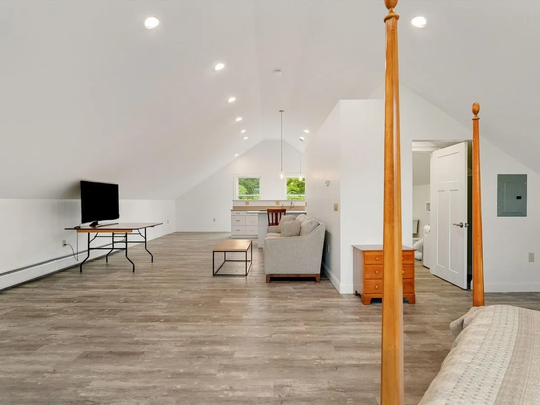 Photo of 1233 Satterly