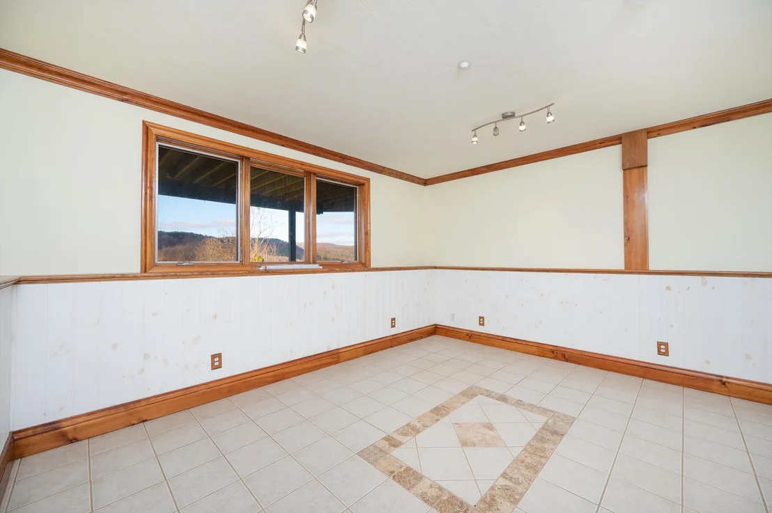 Photo of 411 Wood