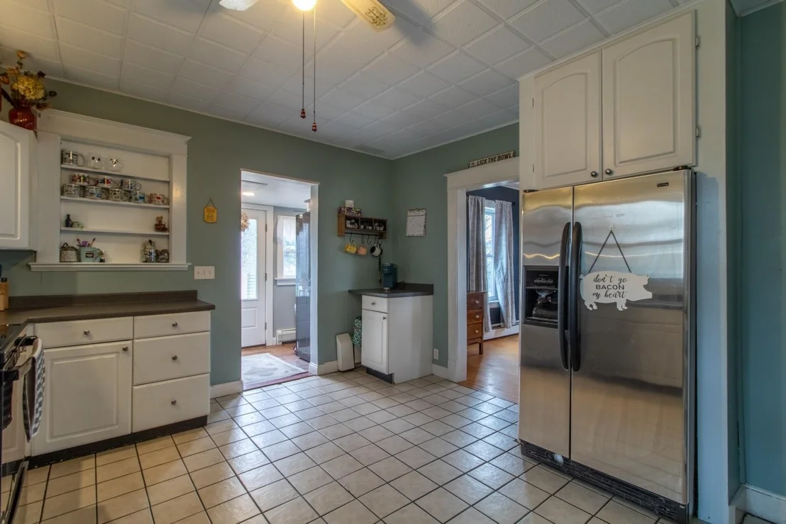 Photo of 44 Taylor