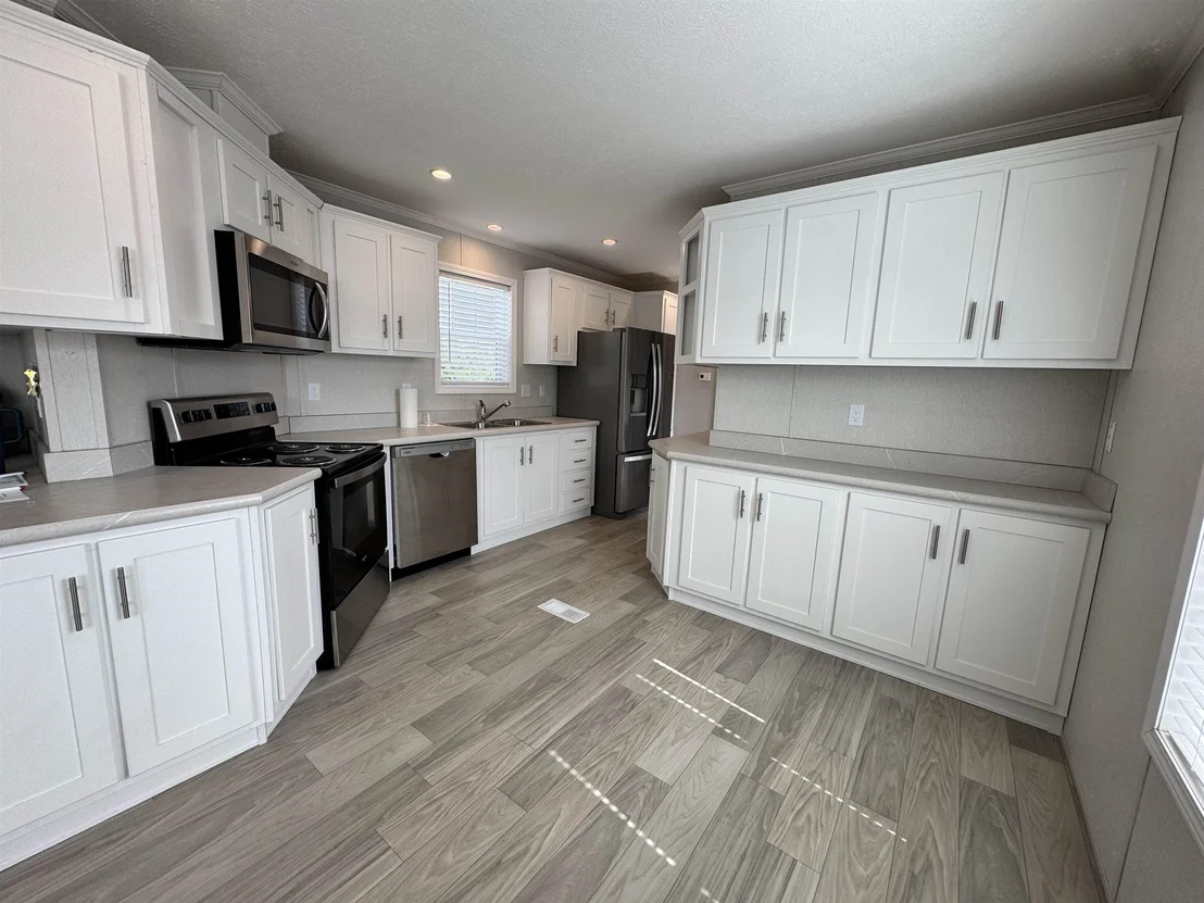 Photo of 28 Pine