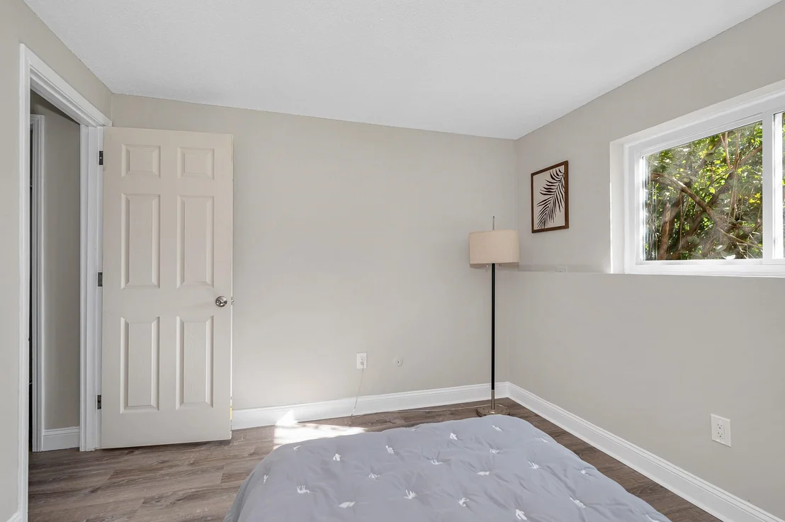 Photo of Unit 4 at 6 Brookside