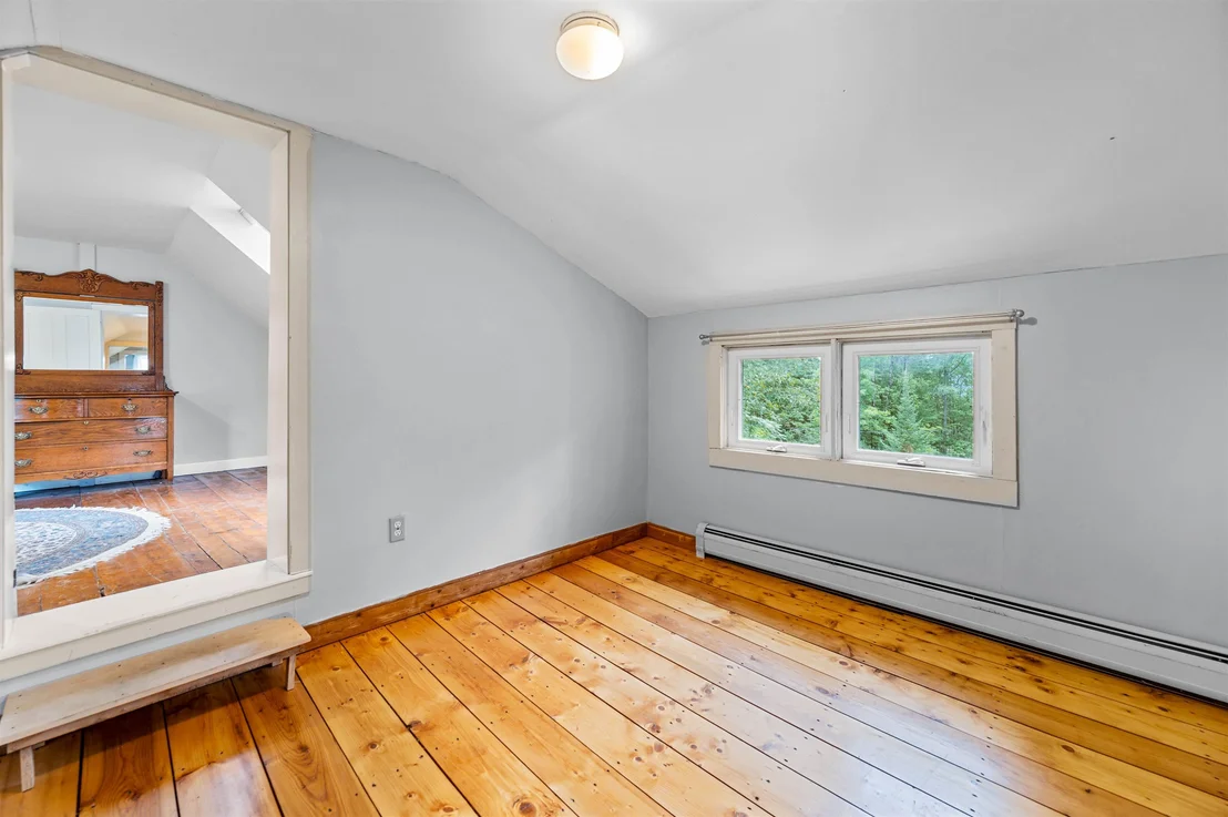 Photo of 520 Collar Hill