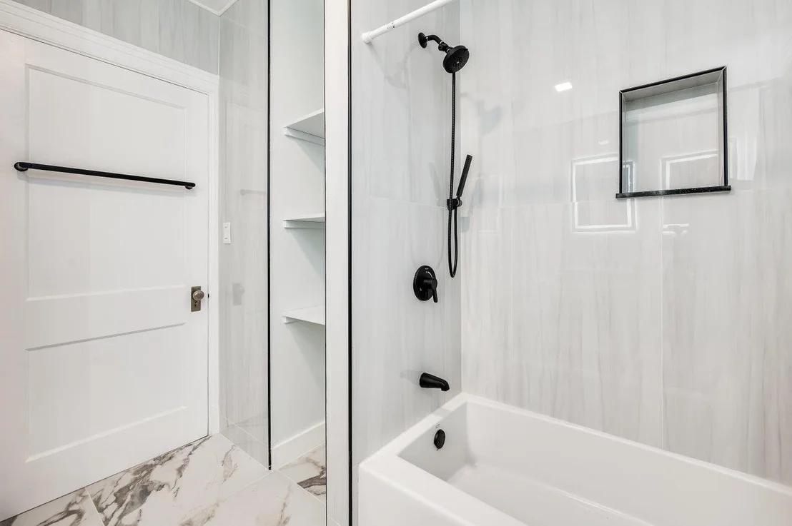 Photo of 815 Central