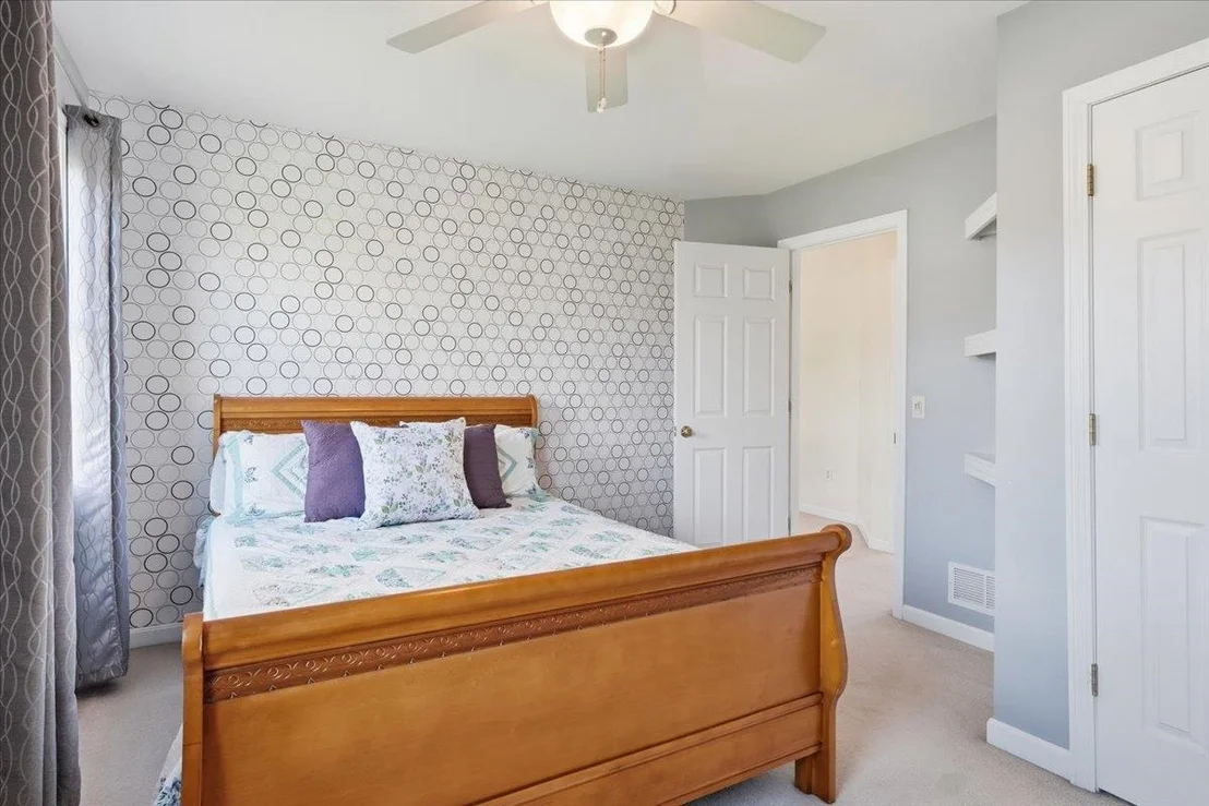 Photo of 146 Allen