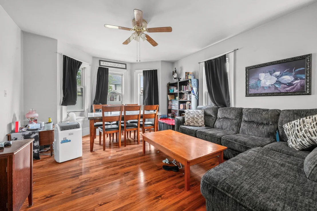 Photo of 181 Willard
