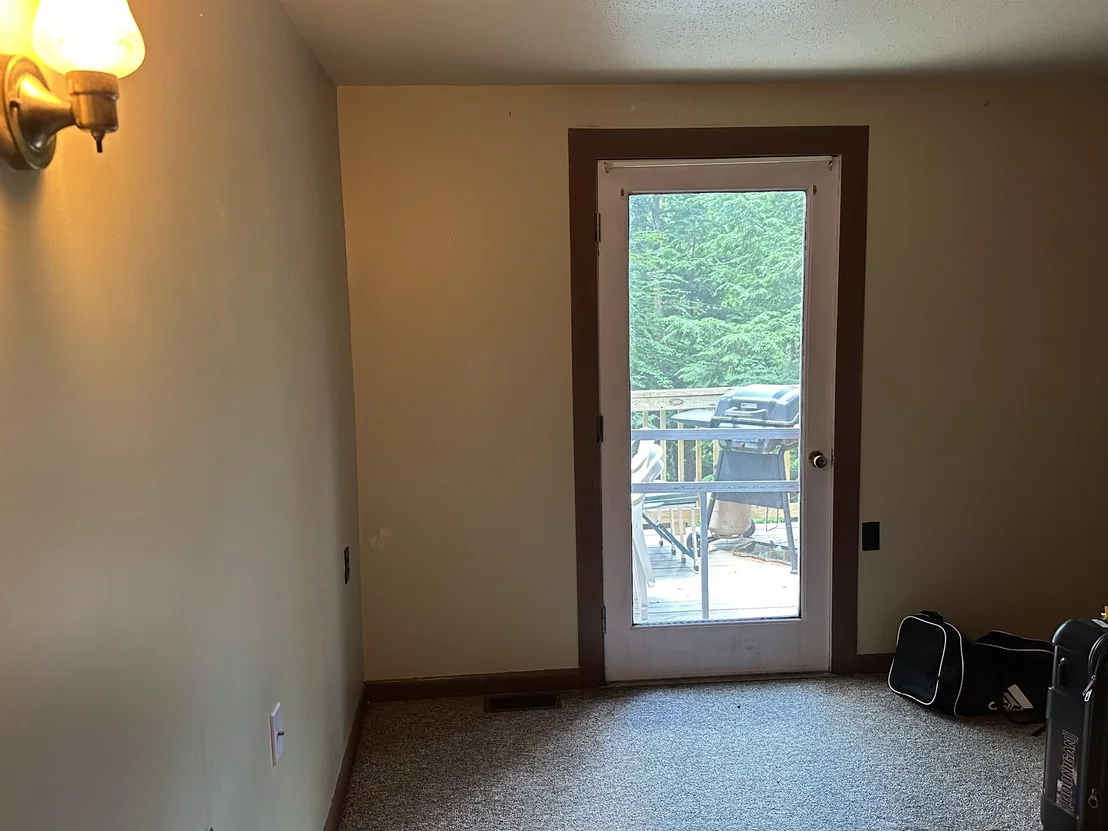 Photo of 220 Monadnock
