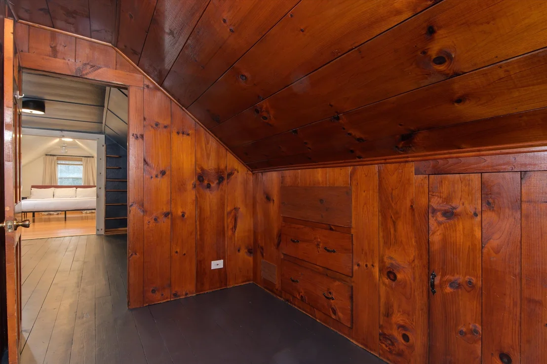 Photo of 64 Maple