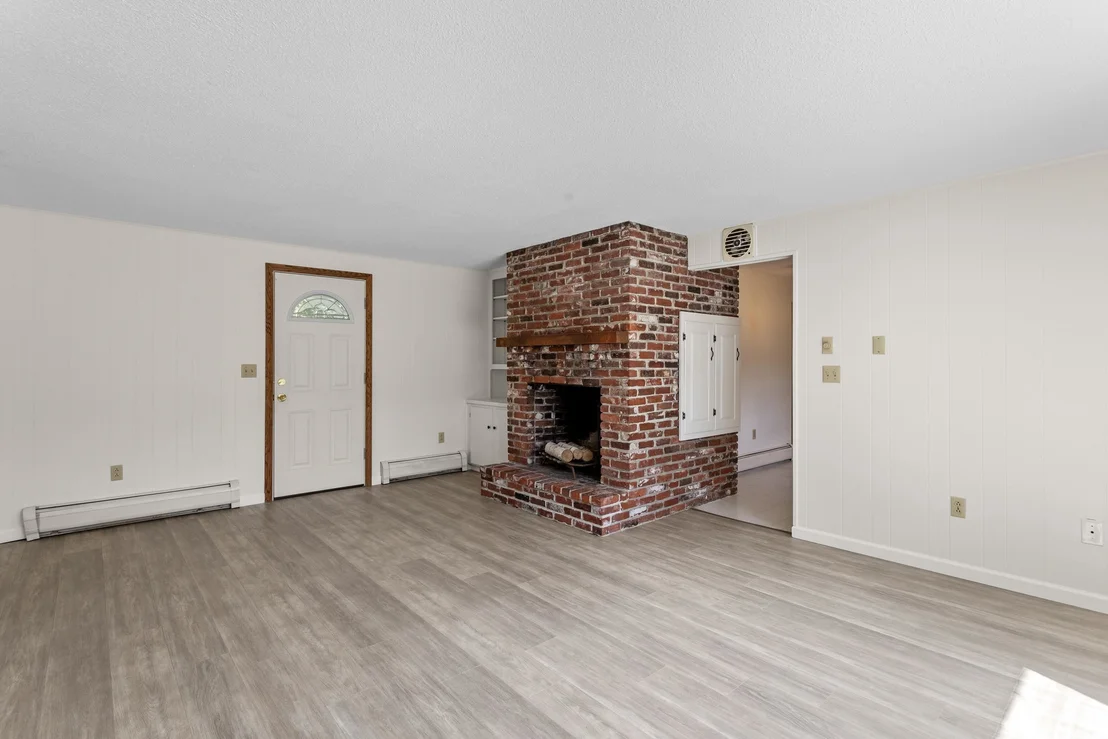 Photo of 10 Colonial