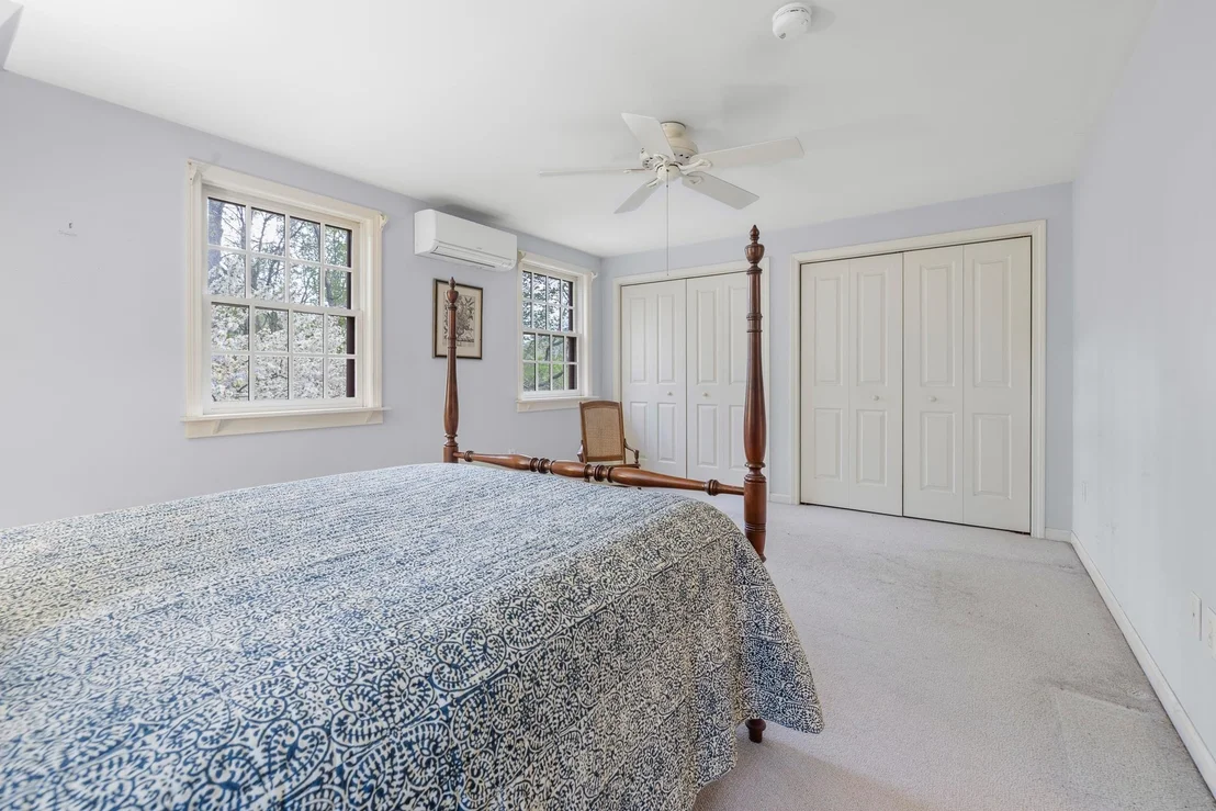 Photo of 136 Fox Run