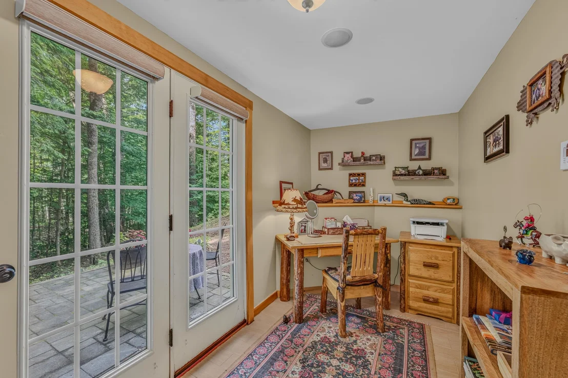 Photo of 32 Stoney Brook