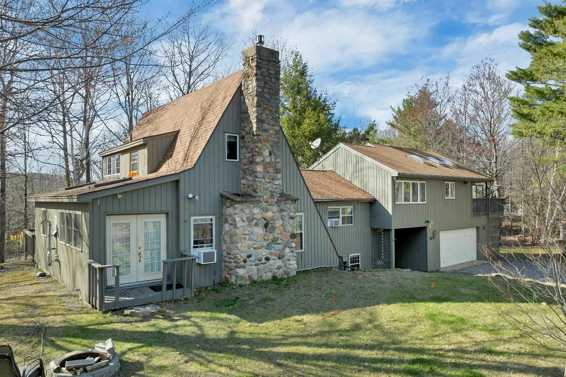 Photo of 35 Valley