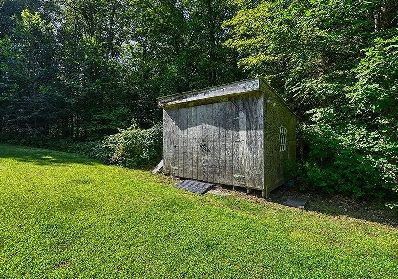 Photo of 552 Valley