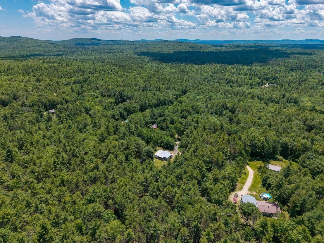 Photo of 99 Pine Ridge