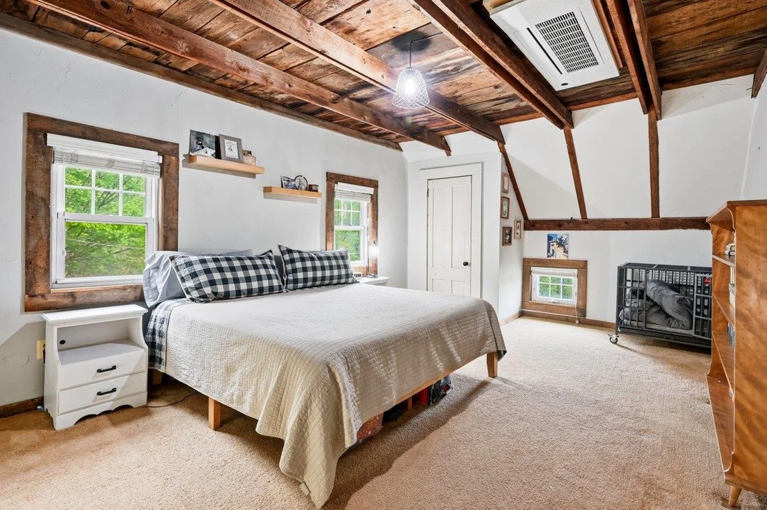 Photo of 236 Tolend