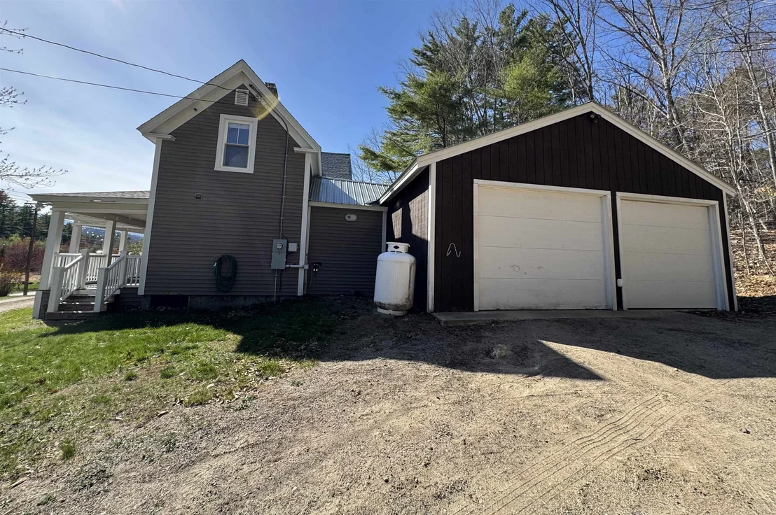 Photo of 424 Intervale Cross
