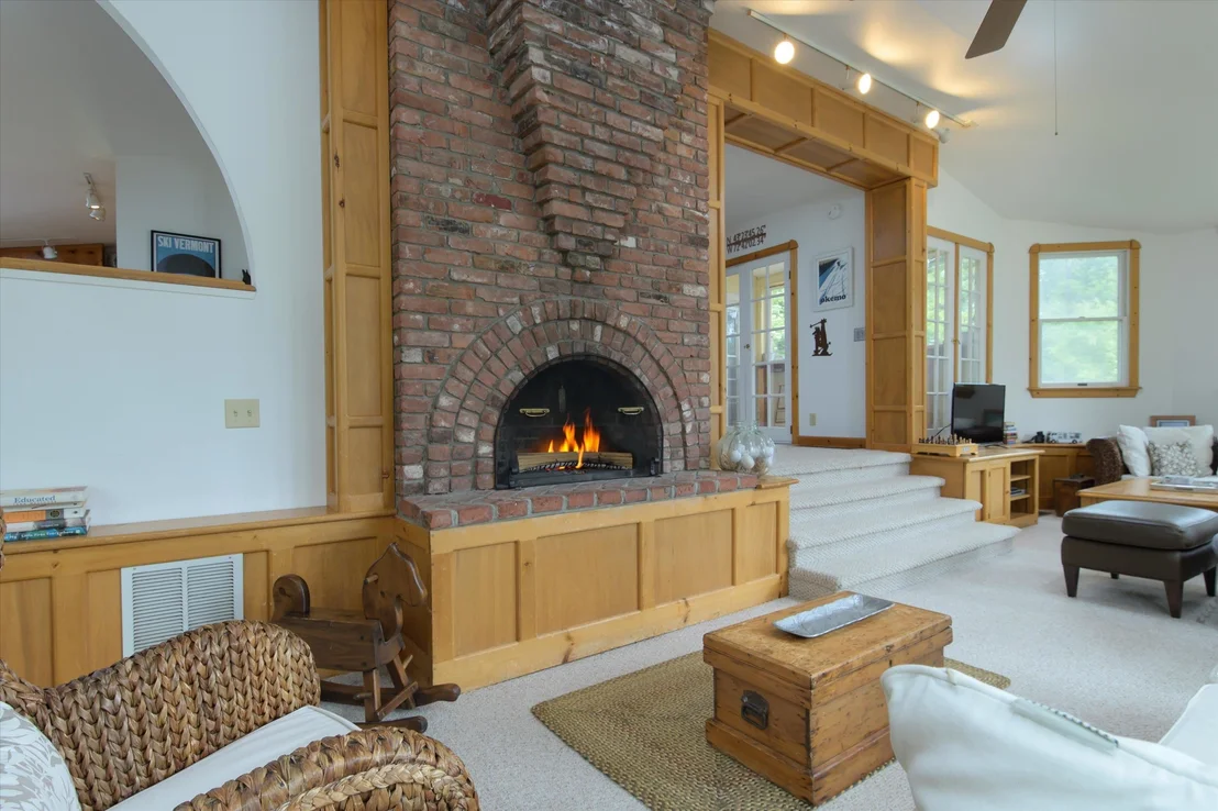 Photo of 46 Carpenters Point