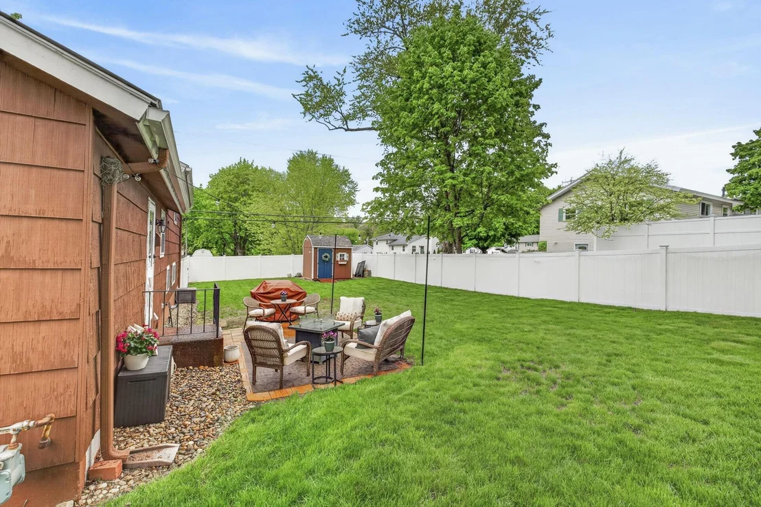 Photo of 130 Colgate