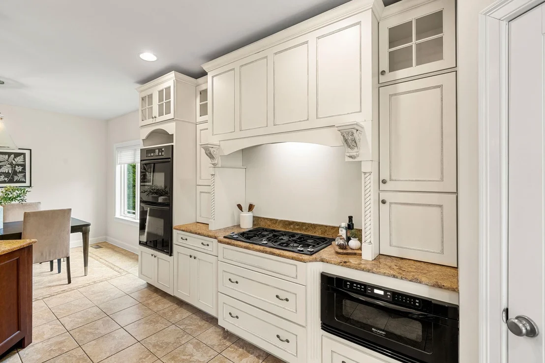 Photo of 20 Huckleberry