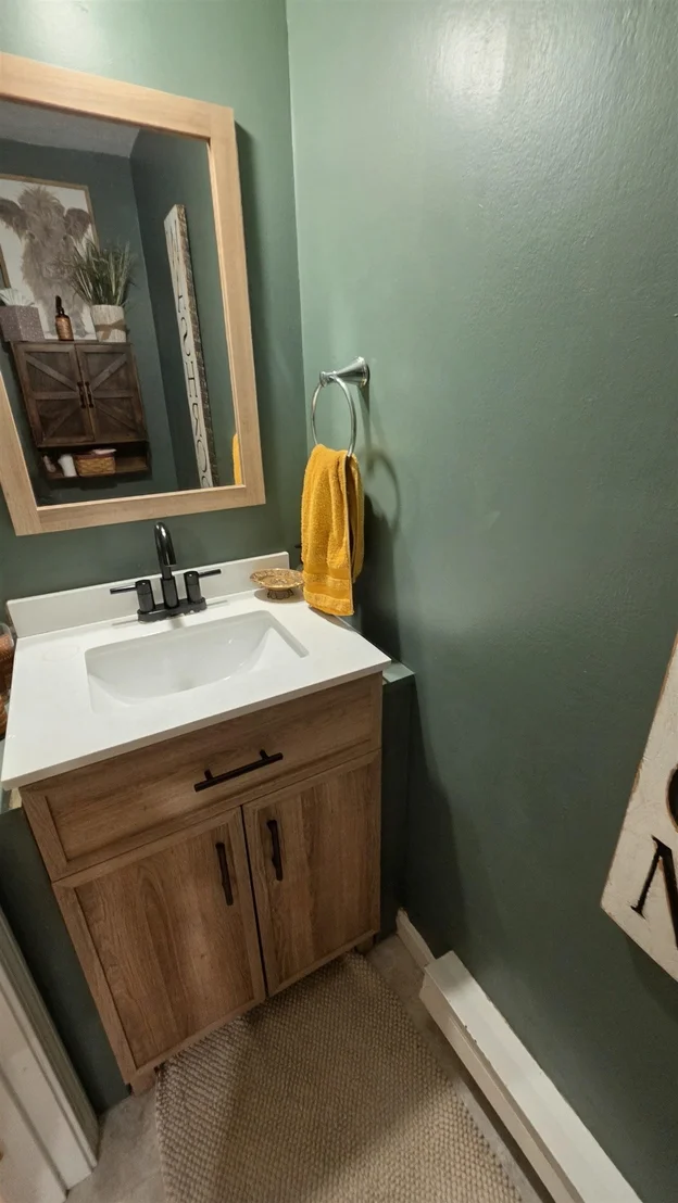 Photo of 2 Greenleaf