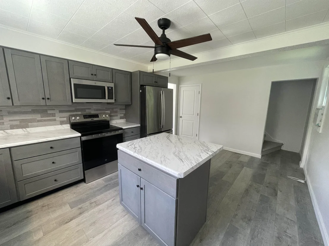 Photo of 32 Pleasant