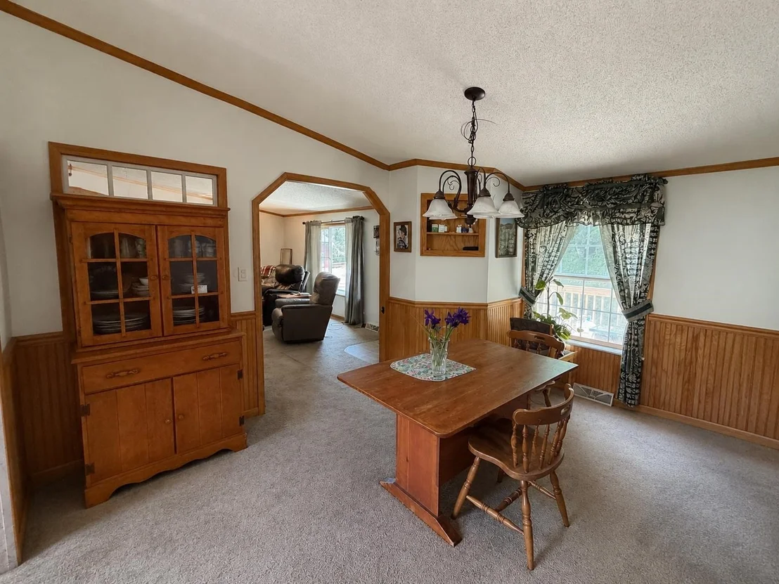 Photo of 1110 Parker