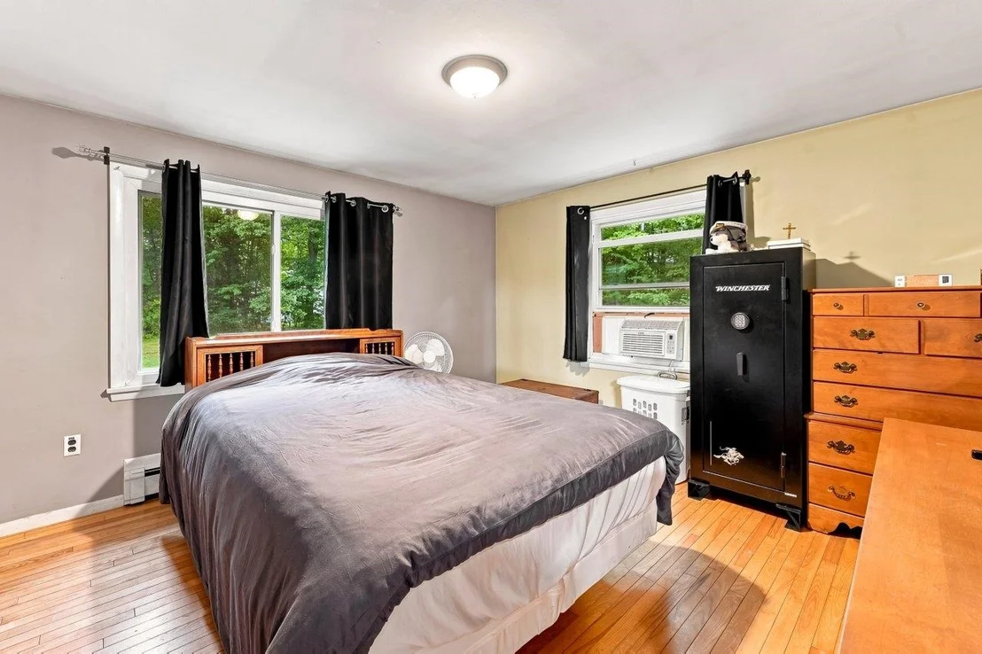 Photo of 143 Long Hill