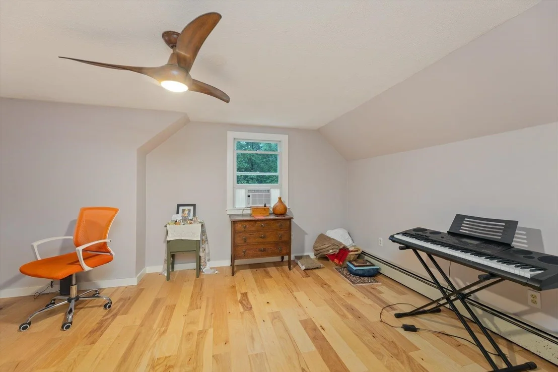 Photo of 27 Boulder