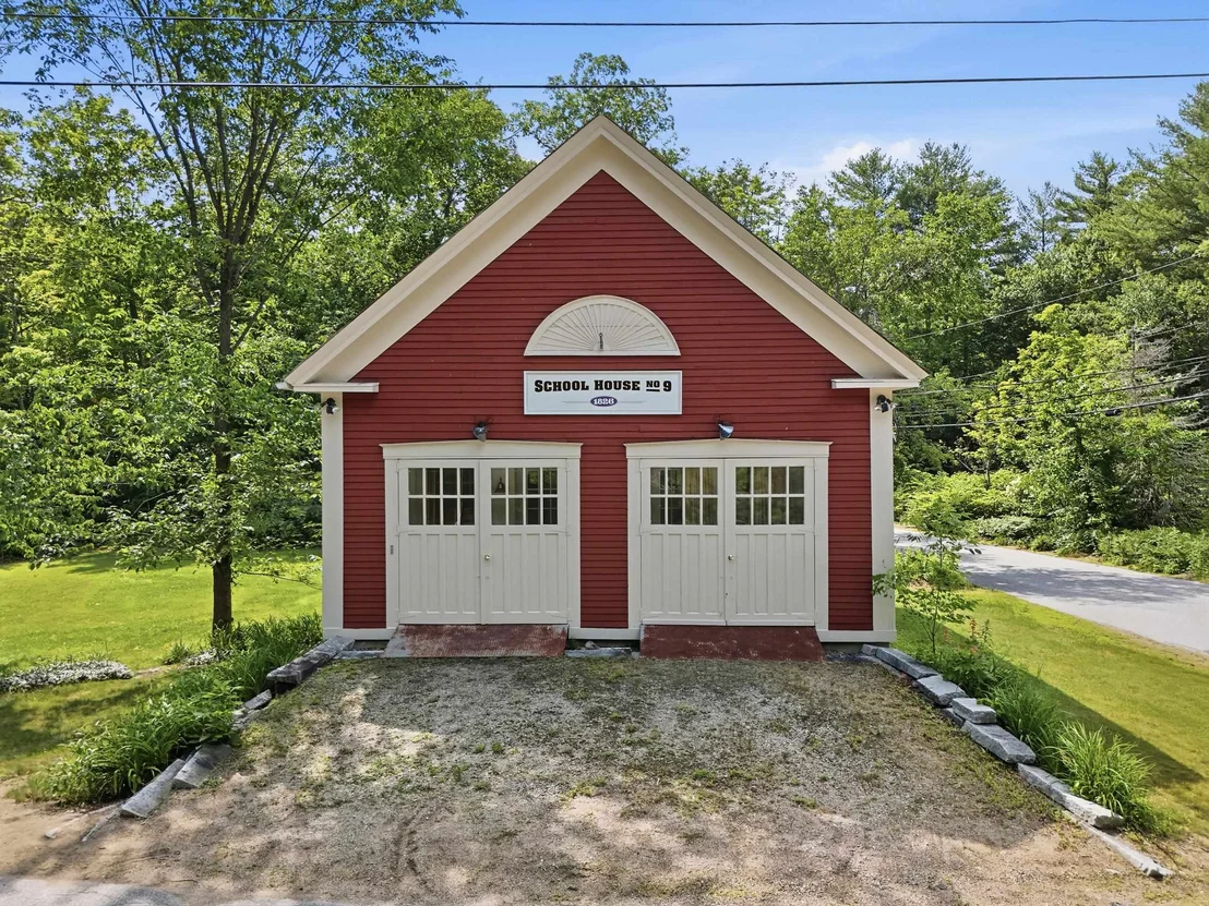 Photo of 60 Old Deerfield