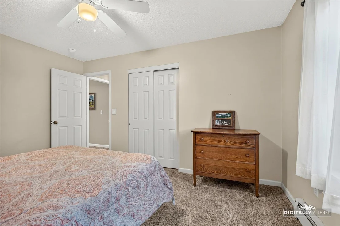 Photo of 12 Moon Brook