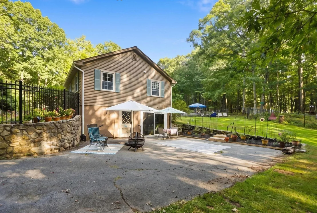 Photo of 17 Maple