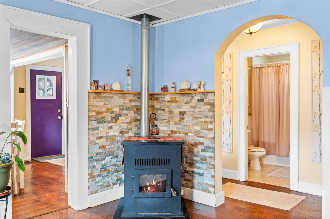 Photo of 684 Union Brook