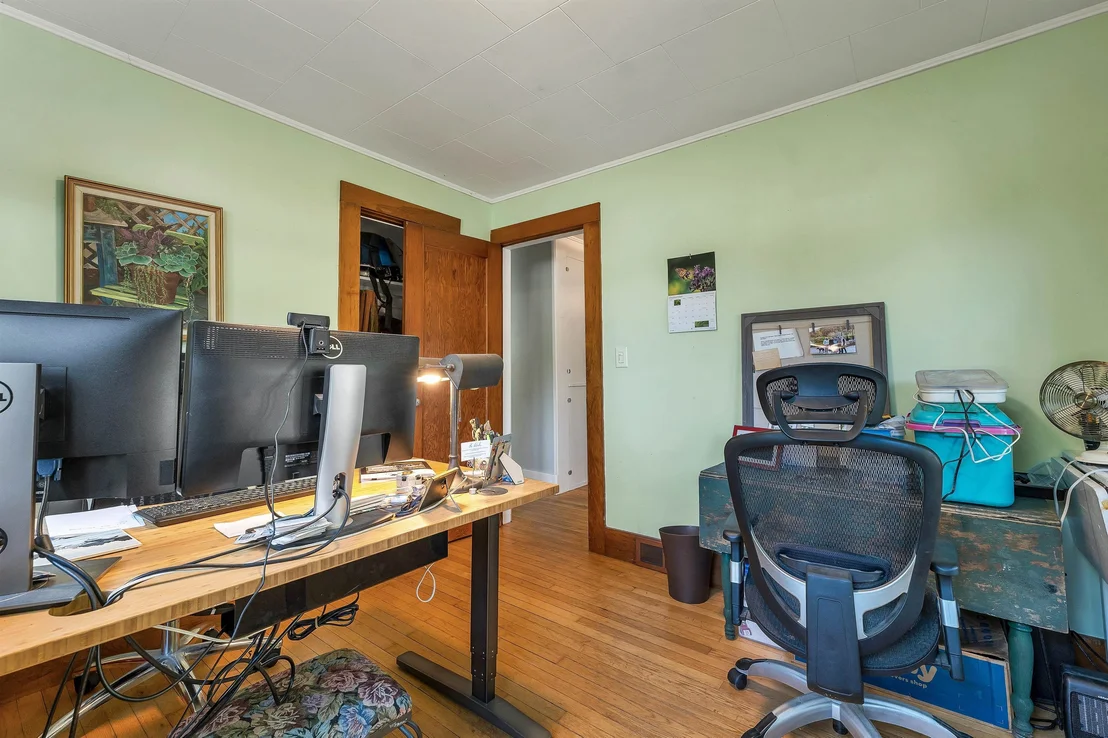 Photo of 52 Clark