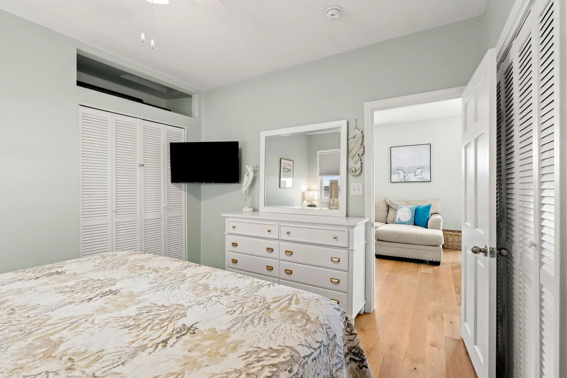 Photo of 527 Ocean
