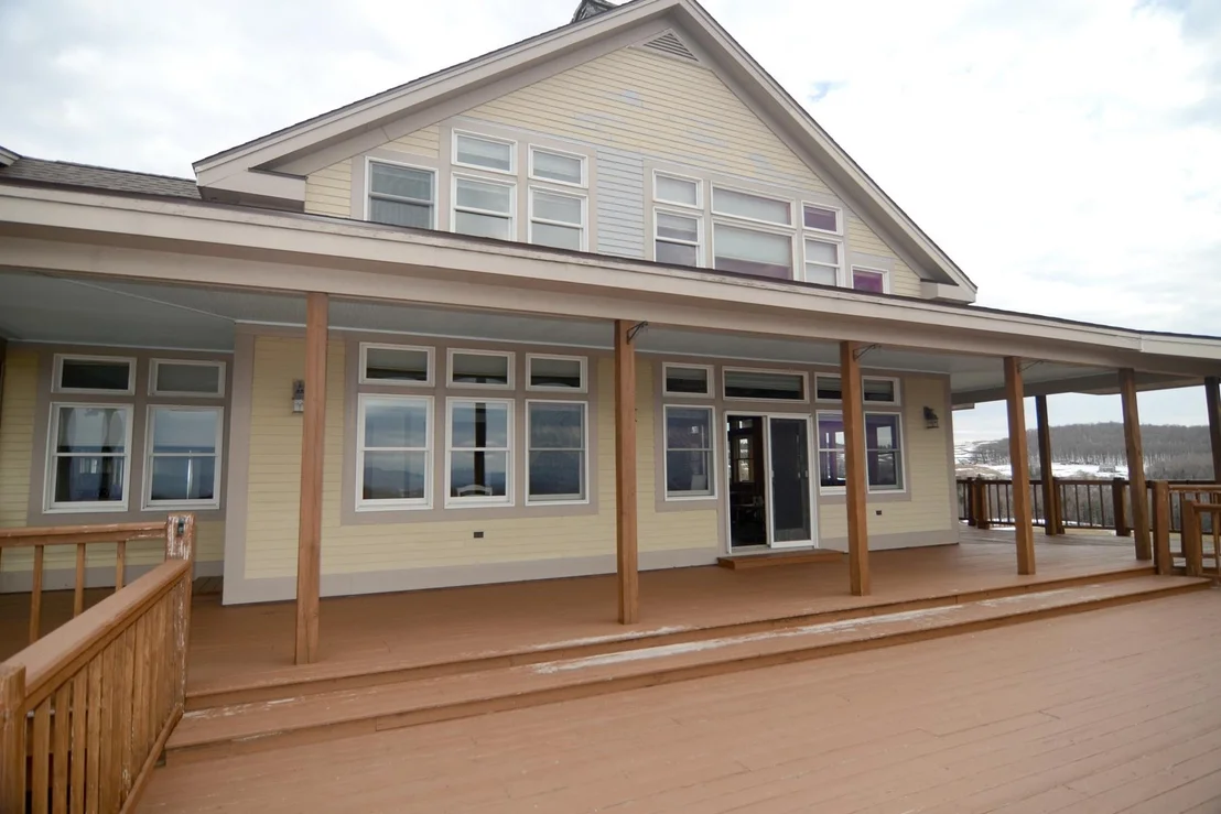 Photo of 734 Herrick