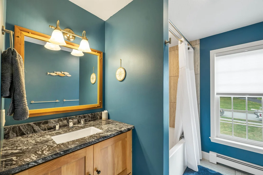 Photo of 27 Oakmont