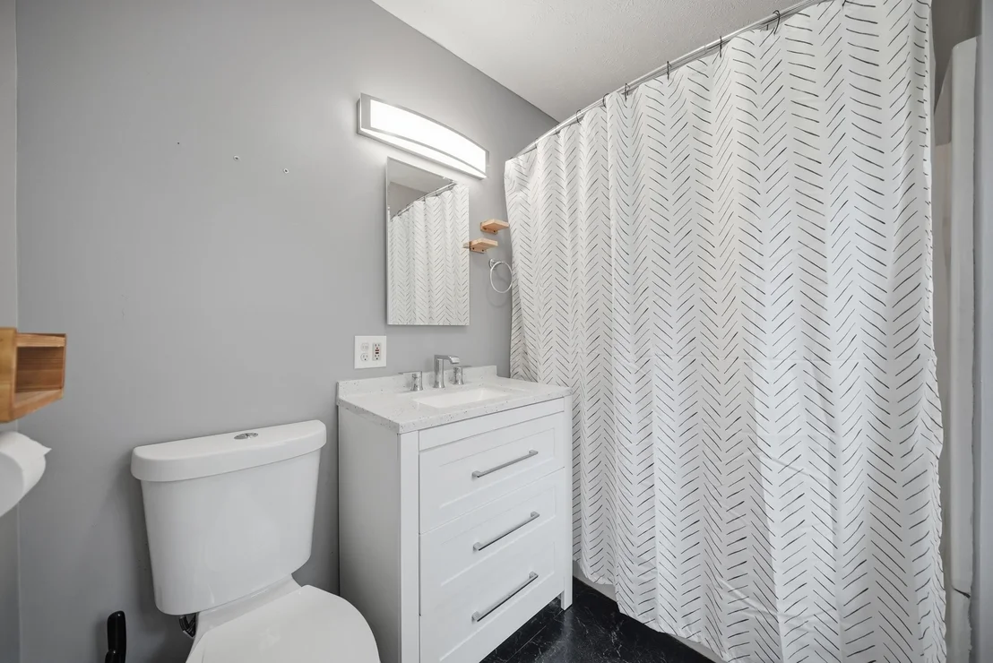 Photo of 142 Forestview