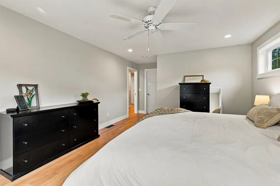 Photo of 10 Mulberry
