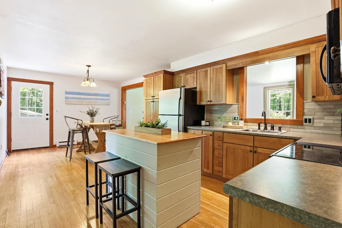 Photo of 110 Podunk