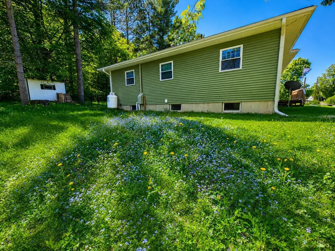 Photo of 69 Edgewood